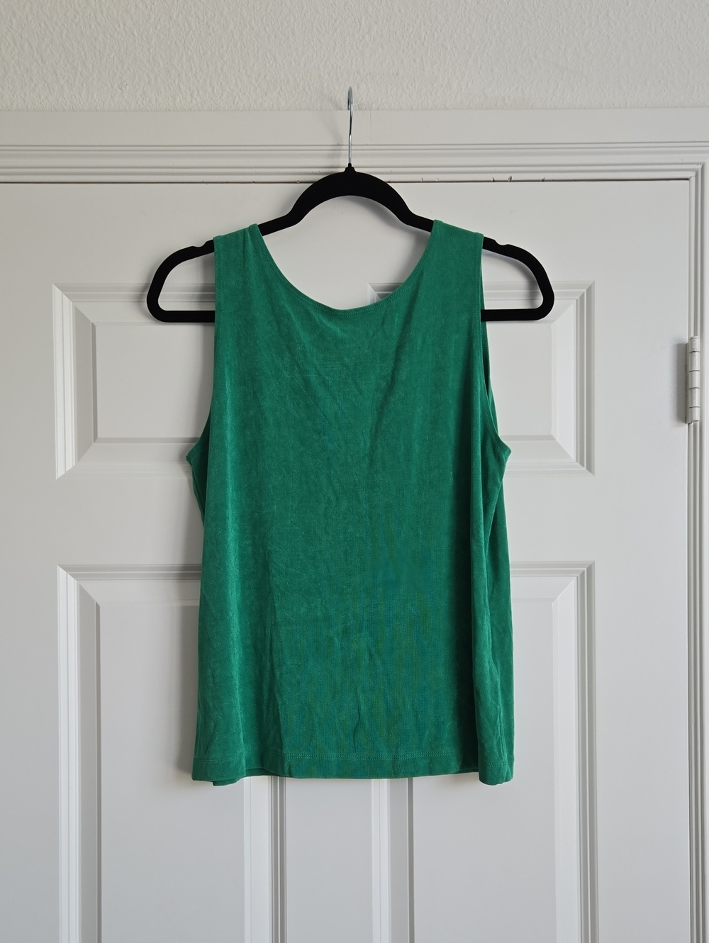 Classic Green Sleeveless Women's Top